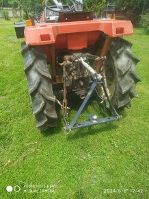 traktor MT 20 s nakladačem - 3
