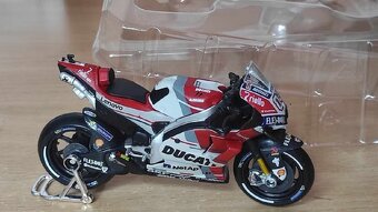Dobrý den prodám, překrásnou sbírku šesti motorek, - 3
