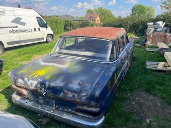 Mercedes Benz W110 - 3
