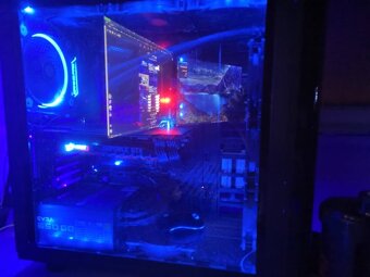 Herní PC i7-7700K @5GHz + GTX 1080 Ti - 3