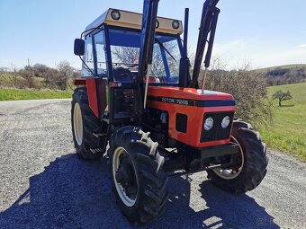 ZETOR 7245 S ČELNÍM NAKLADAČEM A SPZ - 3
