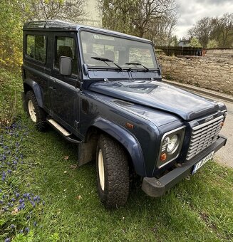 Land Rover Defender 90 - 3