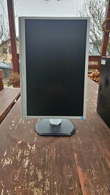 PC WIN10home + 22" LCD Philips - 3