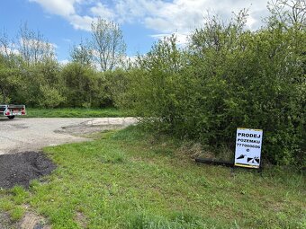 levný pozemek prodej/pronájem prodej zmrzliny u Uh.Hradiště - 3