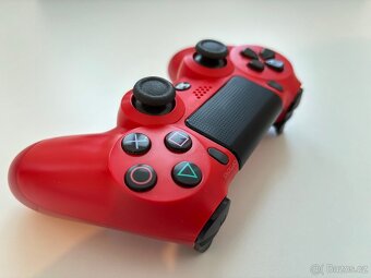 PlayStation 4 Slim 500GB - 3