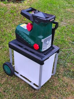 Prodám elektrický Válcový drtič Parkside PLH 2800 -2800 W. - 3