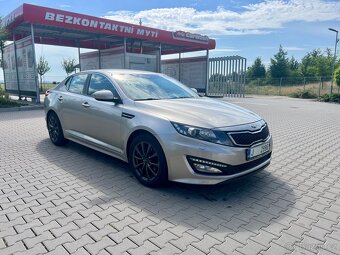 Kia Optima 2,0i 110kW Full Hybrid - 3