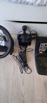 Prodám herní volant, pedály, páku na Xbox - 3