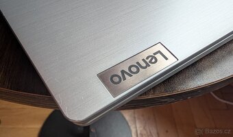 Lenovo IdeaPad 3 – Ryzen 5 / 8GB / 512GB SSD / Full HD - 3