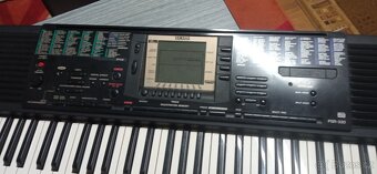 Prodám Yamaha PSR 330 - 3