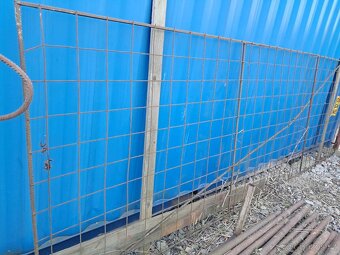 Brána, oplocení stavby, plot - výška 156cm, délka 5metrů - 3