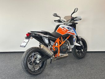 KTM Duke 690 - 3
