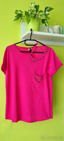Elegantní růžové dámské tričko - 3
