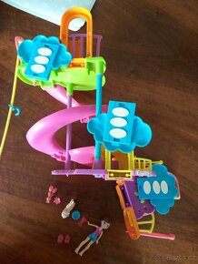 Polly Pocket park - 3