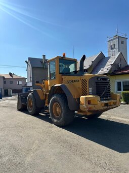 Nakladač Volvo L90E - 3