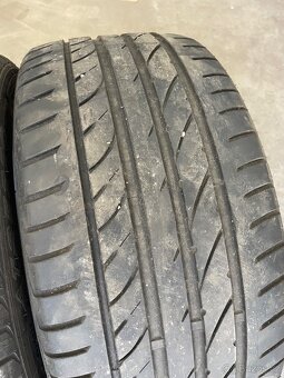 Letni 255/35/19 - 3