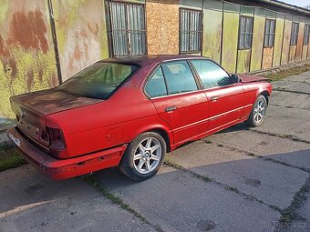 BMW E34 - 3