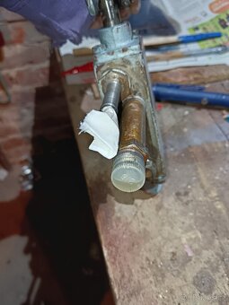 Hydraulický rozvaděč - 3