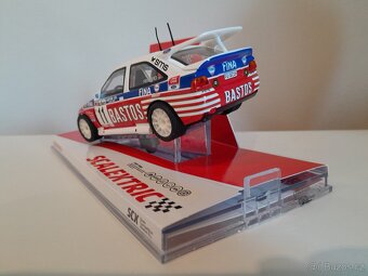 model na autodrahu FORD ESCORT COSWORTH/SCALEXTRIC-SCX - 3