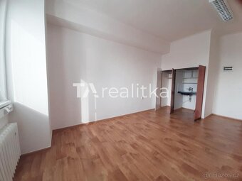 Pronájem komerční Obchodní prostory, 36㎡ Havířov 73601 - 3