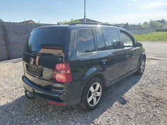 Volkswagen Touran 2.0 tdi, 103 kW, United, servis VW - 3