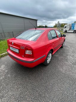 Octavia I Tour - 1.6 MPi 75kw 2010 - 3