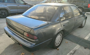 Nissan Maxima J30 3.0 V6 MANUÁL (1991) - 3
