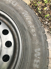 Zimní pneu 215/70R16 a disk Hyundai (5x114,3) - 3