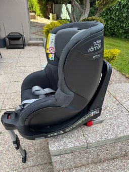 Autosedačka Britax Römer Dualfix M-i Size - 3