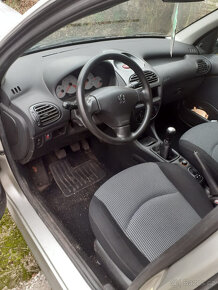 Peugeot 206 SW 1.4HDI - Náhradní díly - 3