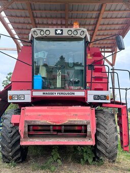 Kombajn Massey Ferguson MF38 - 3