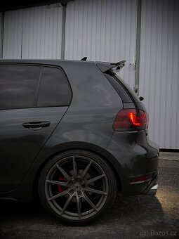 Volkswagen Golf VI GTI - 3