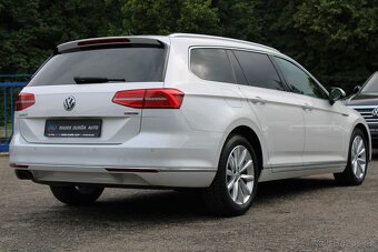 Volkswagen Passat 2,0TDI DPH,A/T,4x4,HIGHLINE,2018 - 3