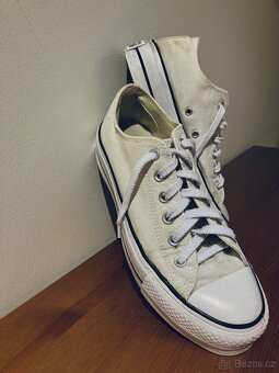 Bílé dámské boty Converse - 3