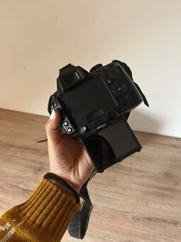 Nikon D5000 - 3