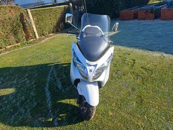 Suzuki Burgman 400-r.v.2016 - 3