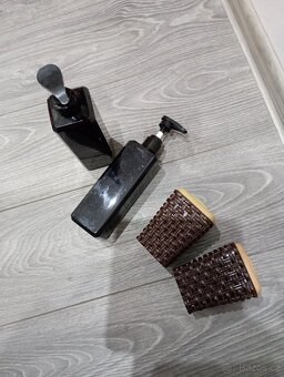 Prodám věci do koupelny - 3