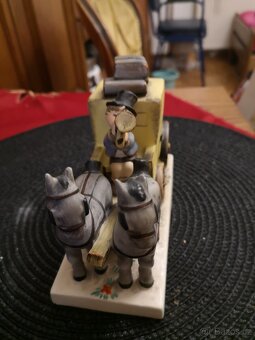 porcelánové sošky od Hummla Goebla - 3
