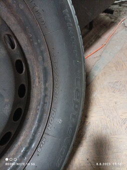 Prodám Hankook 235/60/16 zimní - 3