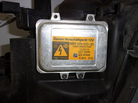 pravé přední světlo xenon EU pro Chrysler Voyager RT 08-10 - 3