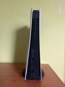 Playstation 5 s mechanikou - 3
