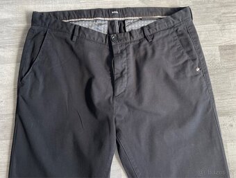 Černé kalhoty Boss slim fit RICE. Velikost 50 - 3