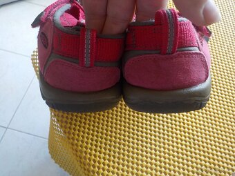 Keen sandaly vel37 - 3