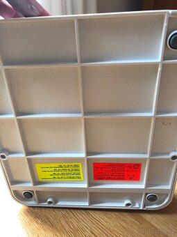 UV lampa na nehty - 3