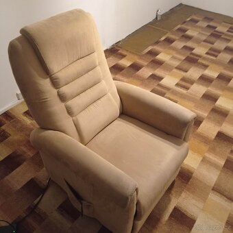 Elektrické polohovací TV a relaxační křeslo - 3