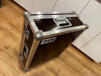 Digitální mixážní pult Behringer X32 Producer + case - 3
