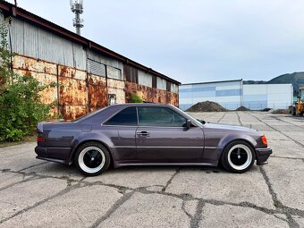 Mercedes-Benz W124 3.0 Hammer replika - 3
