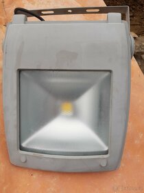 Led reflektoru - 3