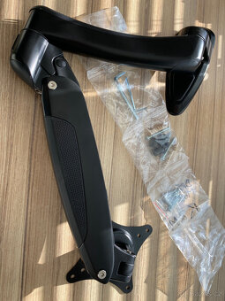 Držák monitoru / TV K&M 23870 na zeď - 3