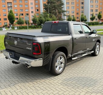 Dodge RAM 1500 5.7 HEMI—2018–4x4—TAŽNÉ 3.5t—159.000km - 3